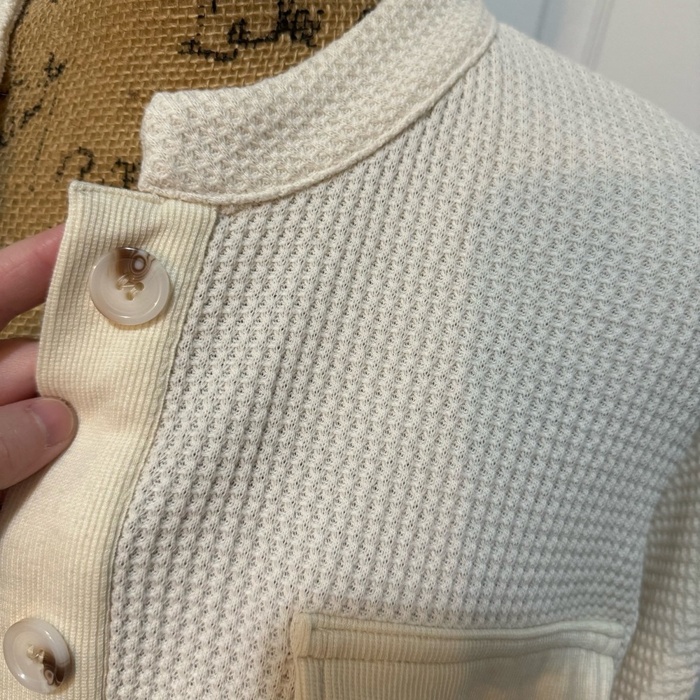 Waffle Knit Textured Shacket - Picture 3 of 12